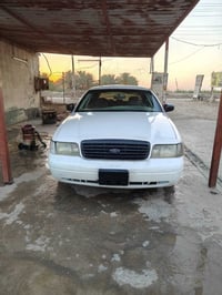 كراون فكتوريا • ٢٠٠٧ • مزاد