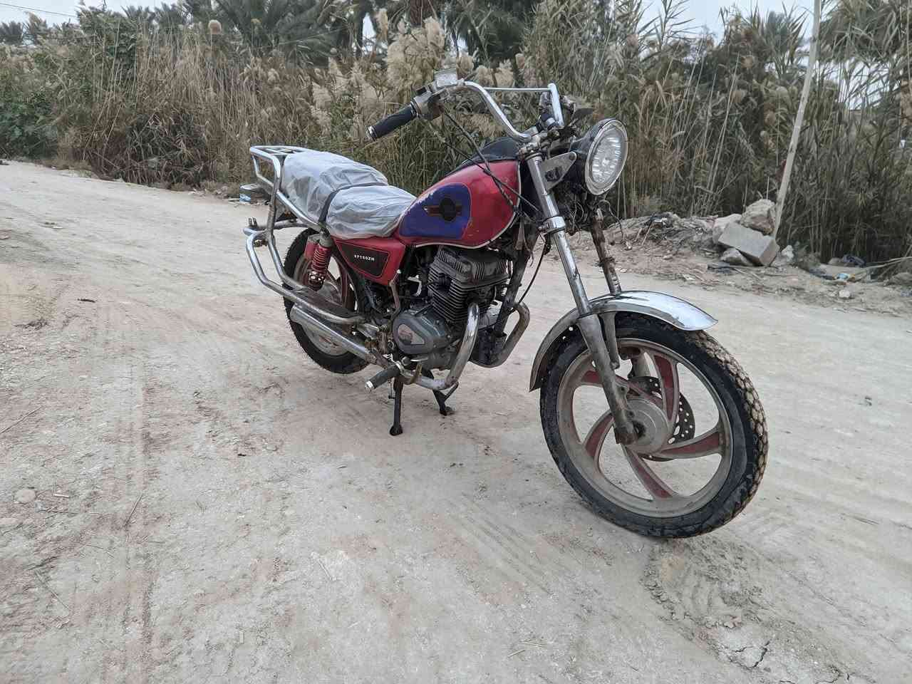 دراجة من نوع جمرة موديل 2016 اوراق مكينة ناعمة نكرة سلف الشاصي بحالة جيدة للأستفسار  ***********
