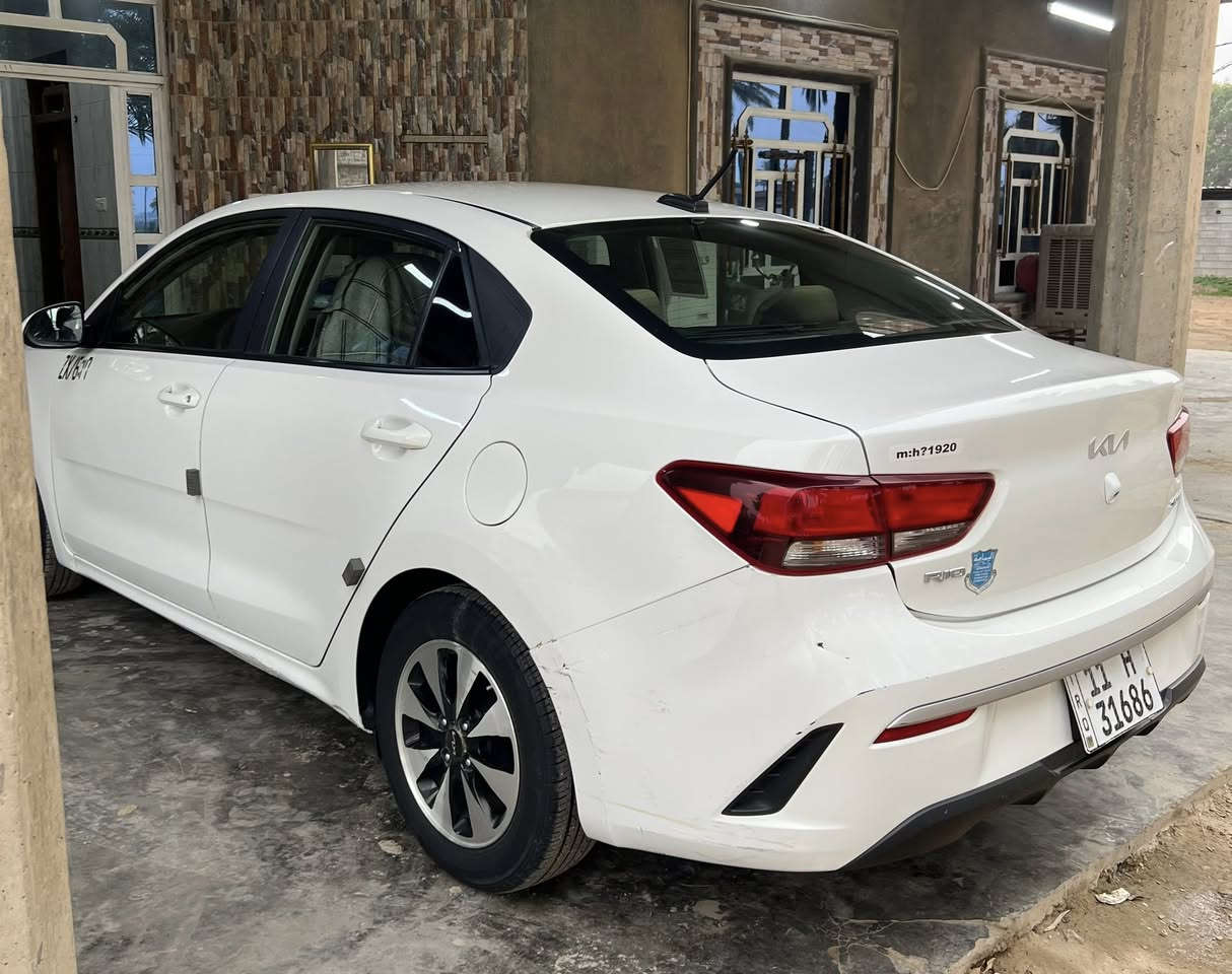 السلام عليكم 

كيا ريو 2022بغداد

باسمي سياره كلش جديده بعدها على وضع الشركه مواصفات عاديه شاشه كبيره تحكم ستيرن 

السعر 120 ورقه السونار مرفق بالمنشور 

الاستفسار اكثر الاتصال على هذا رقم ***********
