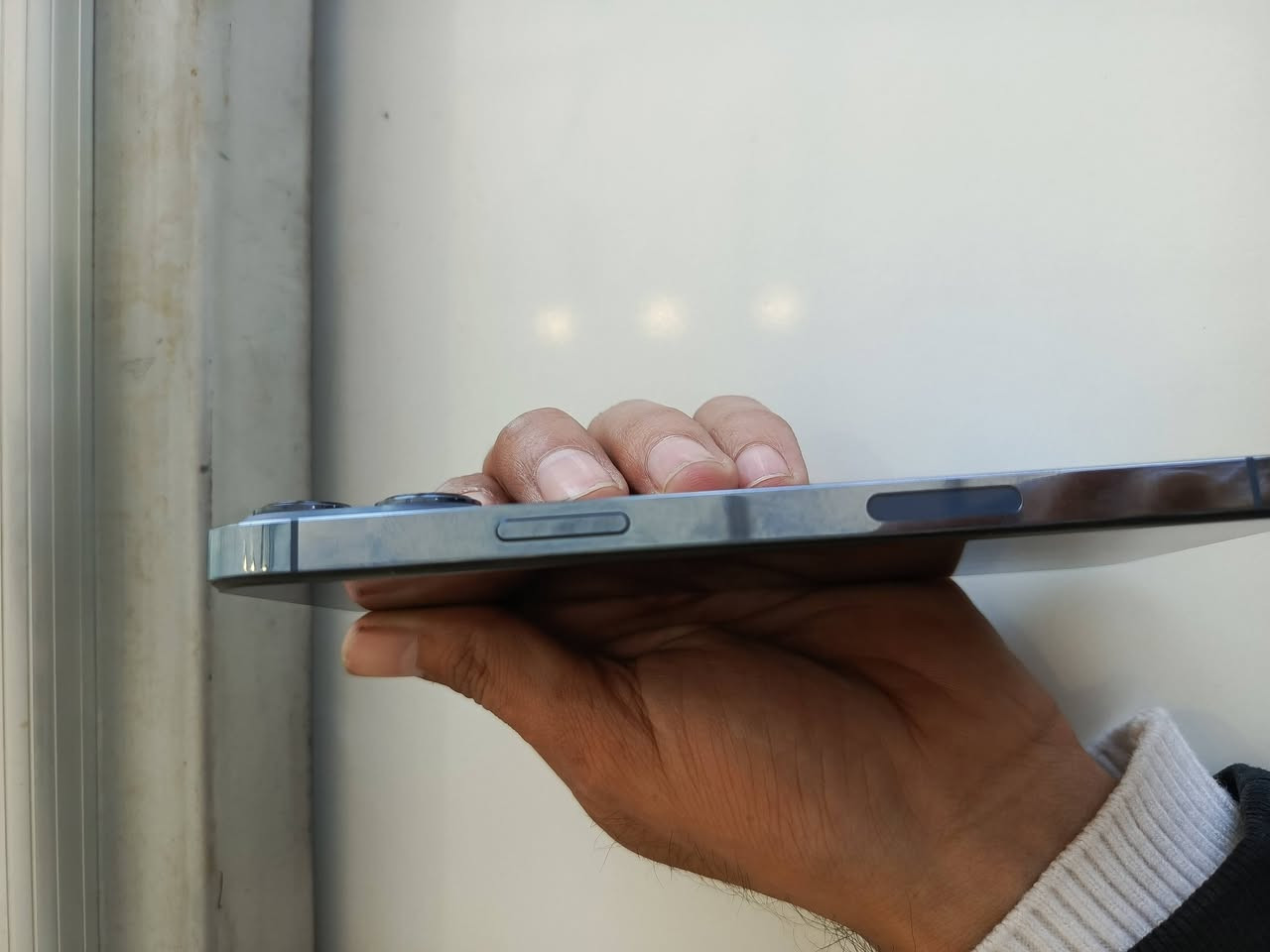 ايفون 13 برو ماكس بطاريه 95 معلايه ذاكره 256 فقط الجهاز مو وتر بلادي ما مبدل بيه شي السعر ب650 للاتصال***********
