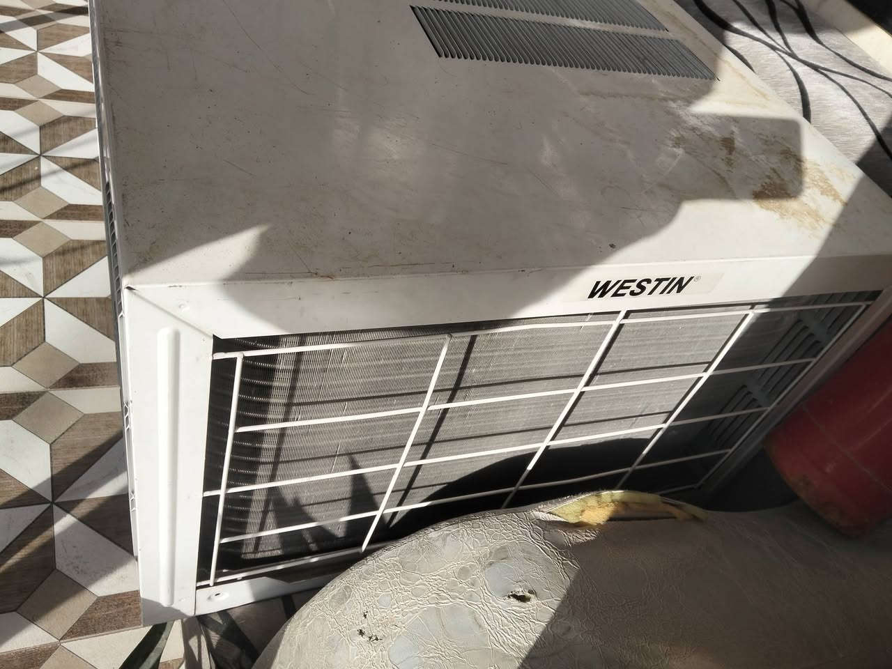 مكيف لبيع مكفول مصلح غاز
استخدام قبل سنتين و متروك
سعر 250
بية مجال


**إذا كنت صاحب هذا الإعلان وتريد حذفه لأي سبب، رجاءا أرسل رسالة إلى الدعم الفني**