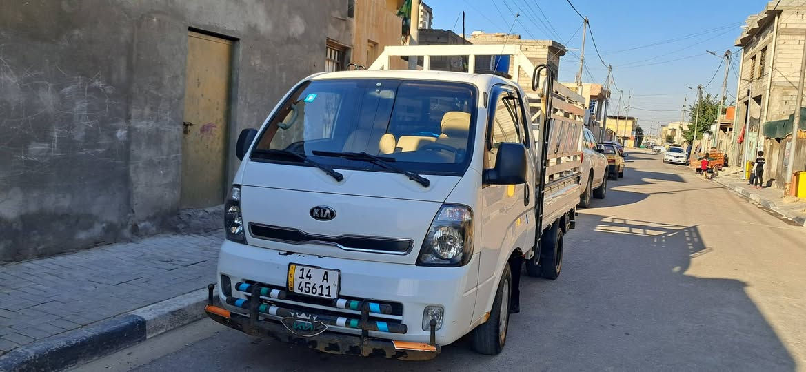 كيا بنكو مديل ٢٠١٦ بيه باب مبدل كير مكينه مكفول تبريد شغال
بسمي السعر ١٠٥
رقم الهاتف ***********
