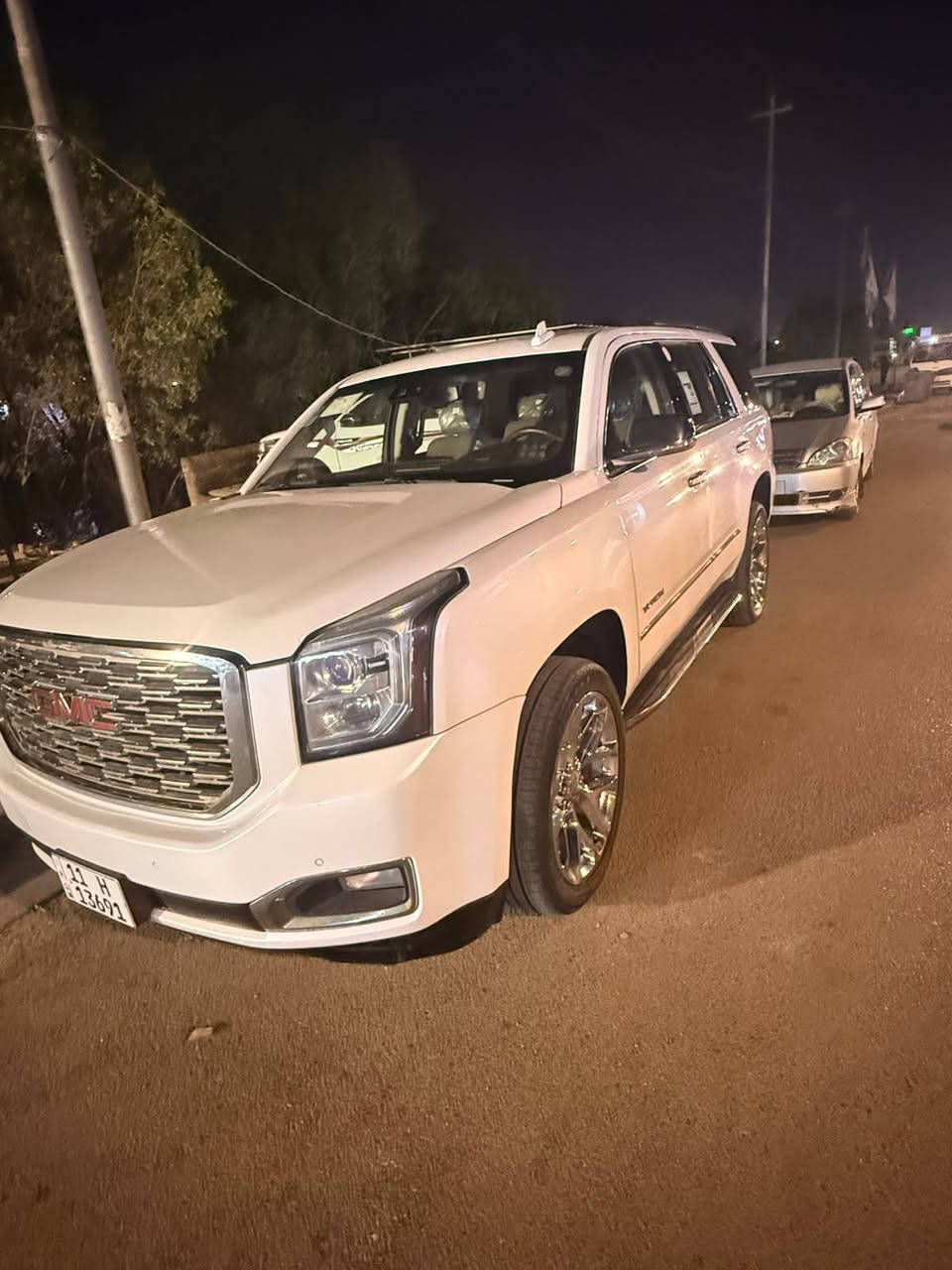 السلام عليكم

جمسي يوكن 2020 SLT فول مواصفات عدا الفتحة البيبان الاربعة بصمات وبصمة تشغيل الصندوق الخلفي كهربائي الكشن المنفصل الملكي الكشنات كهربائية وتدفئة تبريد والكشنات تدفئة تبريد حساسات امامي خلفي رادار امامي خلفي وصفح المراي قلاب والسيارة عليها ادامة كاملة وبأسمي رقم بغداد تحويل ثاني يوم مشروع وطني والسيارة بعد بيها هواي مواصفات حادث السيارة باب السايق والجاملغ مبدلات والبنيد مصبوغ السيارة جاهزة الاخير طك بصمة واطلع وين ماتريد التايرات ستوة شادهن مكان السيارة البصرة
بيع أو مراوس فقط بيكم ها لوكس 
***********

