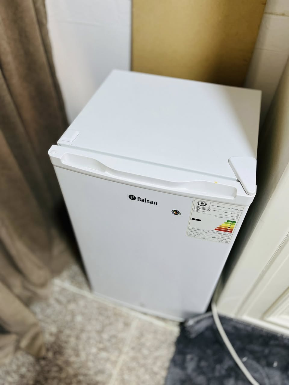 ثلاجة حجم صغير استخدام قليل بعدها جديدة السعر ١٠٠ فقططط


**إذا كنت صاحب هذا الإعلان وتريد حذفه لأي سبب، رجاءا أرسل رسالة إلى الدعم الفني**