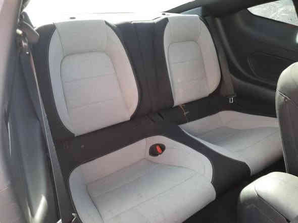 #اعلان_مزاد
نوع السيارة : 2025 FORD MUSTANG
حجم المحرك : 4 سلندر 2.3
تاريخ المزايدة: الاثنين 2025/12/8
وقت مزاد السياره :السادسة مساءا
مدة وصول السيارة : من 55 الى 70 يوم 
سعر السيارة : حسب تاريخ المزايدة المذكور اعلاه
الضرر والمواصفات : حسب الصور المرفقة
يمكن ان يتم ادخالها عن طريق كتاب الشهداء
نود اعلامكم ان ما ينشر على صفحتنا هو نموذج بسيط من سيارات المزاد
للمزيد من المعلومات يرجى الحضور الساعة السادسة مساءآ الى مقر الشركة الكائن في بغداد-زيونة-شارع الربيعي-مجمع الشراع التجاري
المبيعات : ***********
***********
رابط كروب على الواتساب: 
https://chat.whatsapp.com/IIc5i1wAskBIlIJ3GtWp2h
