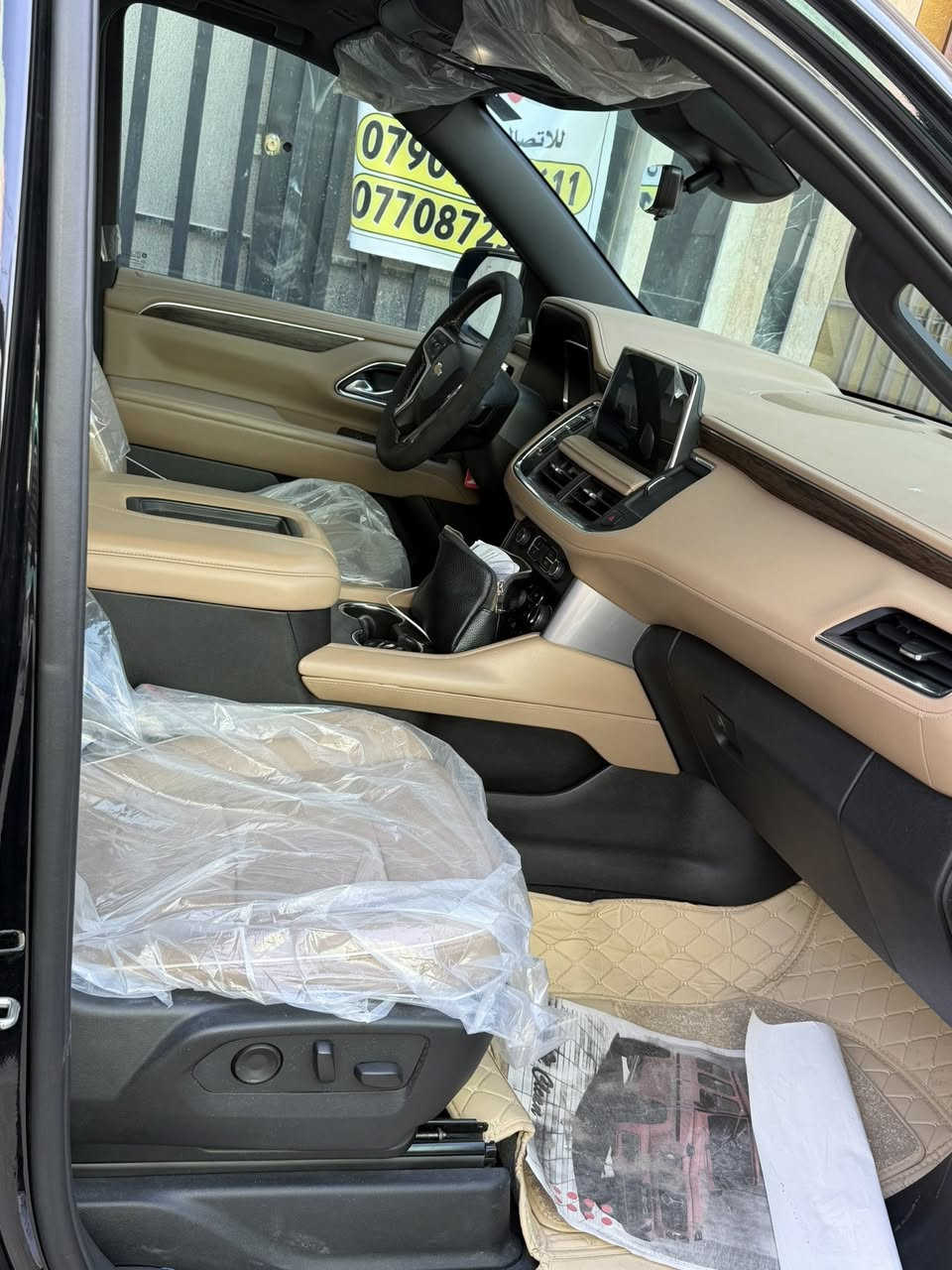 السلام عليكم
تاهو بريمير 2023
ظمان وكاله المنصور
ماشيه 24 الف كيلو
تحت الظمان 
جميع الصيانات في الشركه 
مغلفه ppf من الزيرو
السياره استخدام قليل وجدا نظيفه 
المكان بغداد/الدوره
للتواصل على الرقم 
***********
