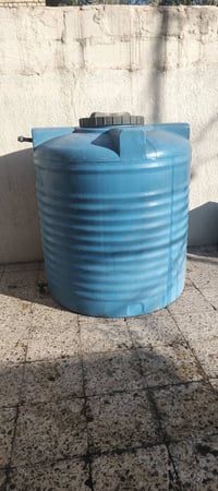 للبيع تانكي ماء مستعمل 1000 التر السعر 60 موقع الدوره للاستفسار 078388...