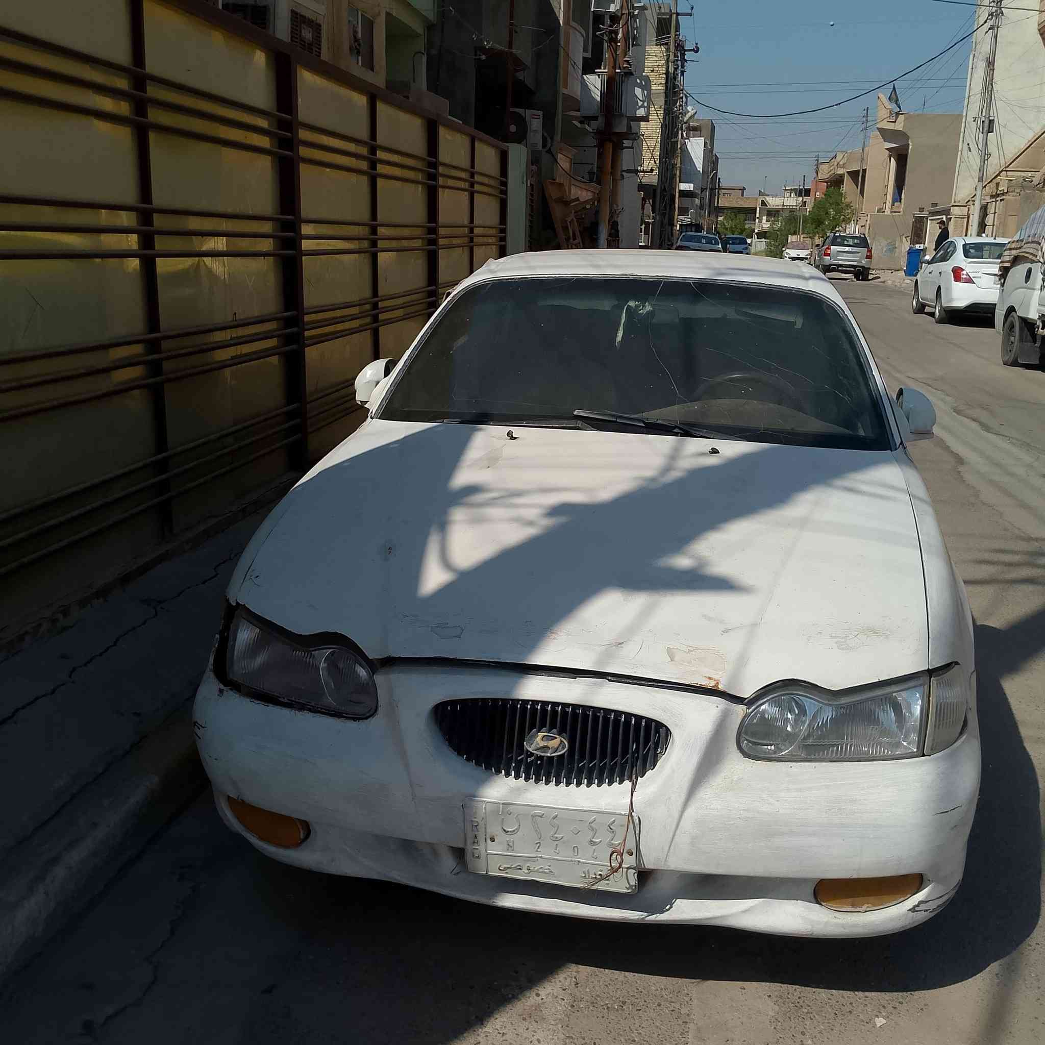 سيارة سوناتو موديل 96 شغالة وبيها عطل بسيط جبنة الكبر والسيارة باسمي ومامطلوبة والسنوية لغاية2027 السعر المطلوب 20$ الإتصال على هذا الرقم وبيه واتساب ***********
