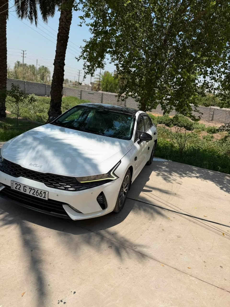 🚗 للبيع | Kia K5 2022 خليجي | أعلى فئة (Full Option)
السلام عليكم،

🔹 كيا K5 موديل 2022
🔹 وارد خليجي
🔹 أعلى فئة (Full Option)
🔹 محرك 2.0 لتر
🔹 ممشى 145 ألف كم

المواصفات:
✅ سقف بانوراما
✅ حساسات أمامية وخلفية
✅ رادارات وأنظمة أمان
✅ ترحيب عند الاقتراب
✅ مرايا شفط
✅ مقاعد جلد مع تبريد وتدفئة
✅ تشغيل عن بُعد
✅ دخول ذكي وبصمة
✅ شاشة وكاميرا خلفية
✅ وباقي المواصفات المعروفة للفئة الأعلى.

الحالة:
✔️ كفالة عامة
✔️ فقط تعديل بارد مع مكانات تكحيل
✔️ السيارة نظيفة وجاهزة للاستخدام.

💰 السعر: 184 ورقة (قابل للتفاوض بالمعقول)

📍 الموقع: بغداد / المدائن

📞 للاستفسار: ***********
