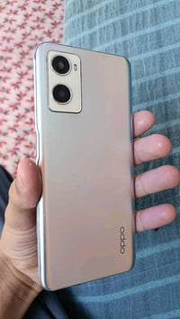 جهاز اوبو للبيع جهاز حلو ومميز حته لونه   جميل مبدل شاشه اصليه وشاشه ب...