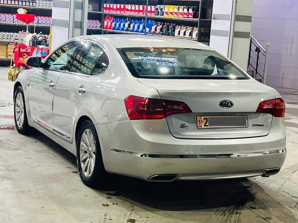 فول موصفات  بدون فتحه
مكينه  VG 270 

 تبريد ثلج 🧊 

تتدفئه 

حداديه خير من الله 

كير مكينه كفاله 

كصه جنطه فقط

سنويه مابيه بس ارقام  طبق الأصل  نگليزي 

سياره جهازه من كلشي  اي نقص مابيه ونضيفه  كلش 

العنوان / البصره 

 السعر / 60بيه مجال بسيط الشراي وبخدمه.

***********
