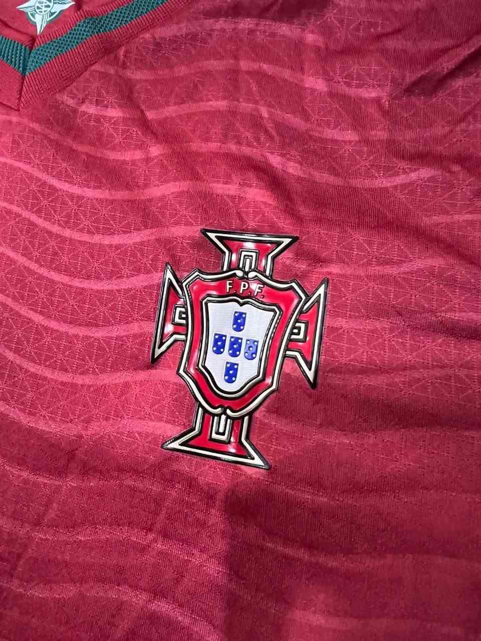 دريس. برتغال شرط اصلييي
نسخة لاعب شعار جلاتين 
تفحص يم مندوب مو نفس الصور لا تستلم 
قياس  m l
 متوفر توصيل


**إذا كنت صاحب هذا الإعلان وتريد حذفه لأي سبب، رجاءا أرسل رسالة إلى الدعم الفني**