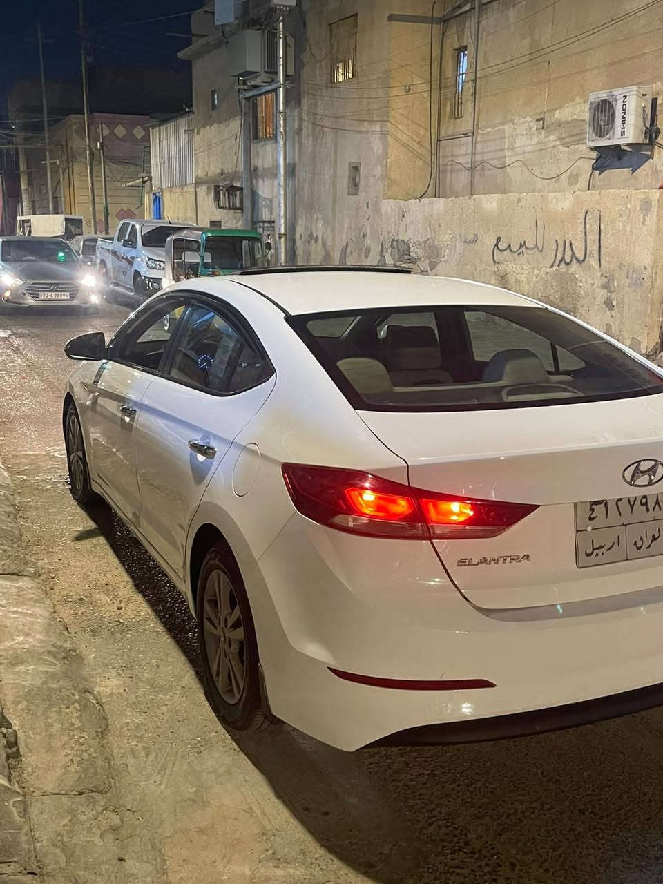 سلام عليكم لنتره مديل 17 خليجي مكينه 2000 سياره كفاله عامه بيهاا باردات صغار كلش كلش رقم اربيل تحويل وكاله سعر 138 عنواني بصره  رقم الهاتف ***********
