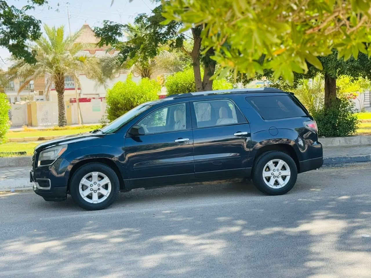 السلام عليكم 

سياره البيع موديل 12راعيه بل حله رقمه بصره سعر 95بيه مجال

الحادث الي دخلت بيه من امريكا 
بنيد وجاملغ الايمن 
ونها بالعراق صار بيه ربع بالجاملغ الخلفي الايسر حادث ستوته وبع مابيهه شي الحمدلله إنه مكلف بل نشر هذا رقم راعيه 
***********
