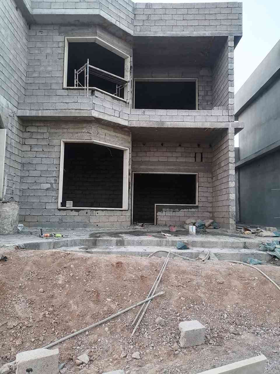 سلام عليكم  كادر عمل حجر حلان انواع واجهات البيوت وانواع الكوبلنات كرسته عمل حف ودرز  استفسار ***********
