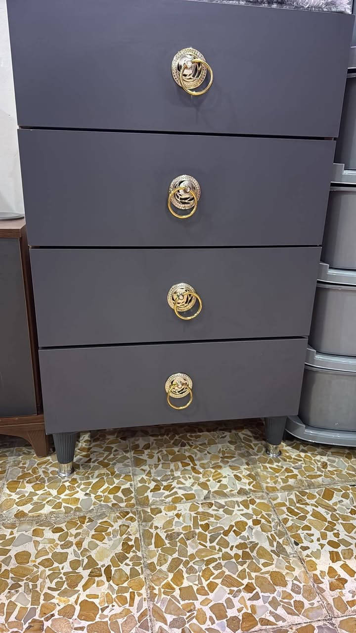 للبيع غرفة نوم تركي جديد مابي اي كسر ولا ضرر
السعر مليون وبي مجال بسيط للاستفسار اكثر خاص #الموصل #الجميع #المتابعين #للبيع


**إذا كنت صاحب هذا الإعلان وتريد حذفه لأي سبب، رجاءا أرسل رسالة إلى الدعم الفني**