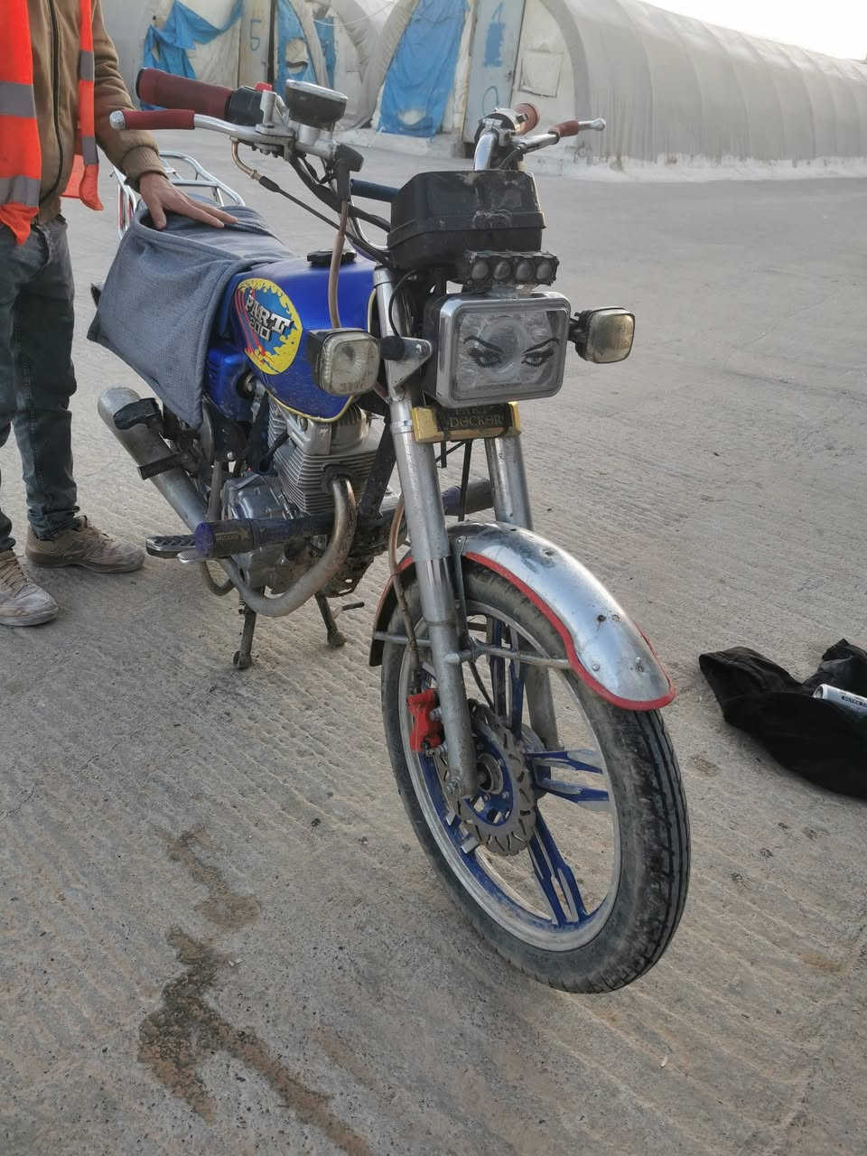 ميطورا بارت عيتاني
موديل 24 منفيس الاصلي موجود
مكينه بشرط كبس لا صوت ولا فيوا ايا عطل
سعر 540 الف وفيوا حق جيا
لتوصل وتساب ***********
