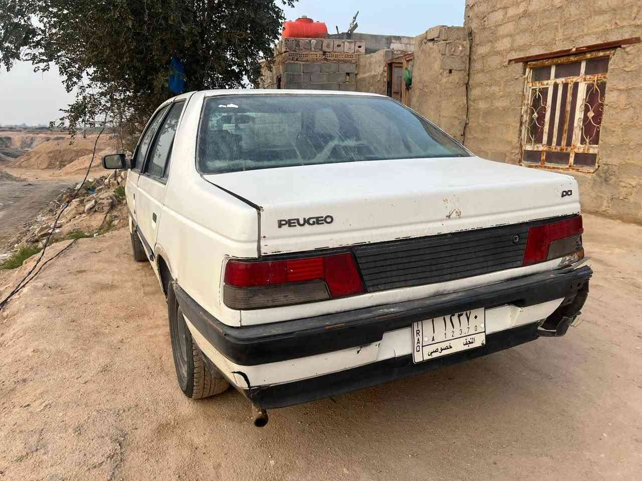 رواه الف 2009 ابيع سياره مال خبزه مداور شرط  سياره يعني شايله روحه 12وبيه مجال ماتواجد عل فيس ,,(***********
