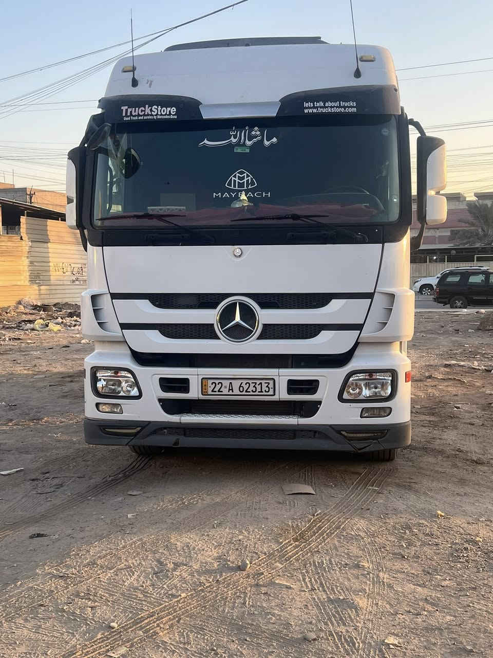 سلام عليكم متوفره سياره 2006محدثه 2009 حاجب جاهزه لشغل حموله 20الف تخم تاير تكيال دوره جيبياس بيه بسمي 
مكان بعداد عمليه تفريغ صونده 30 متر شفط دفع 
لستفسار ***********
