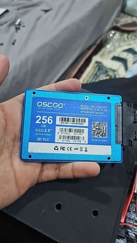 SSD 256GB • مع التوصيل