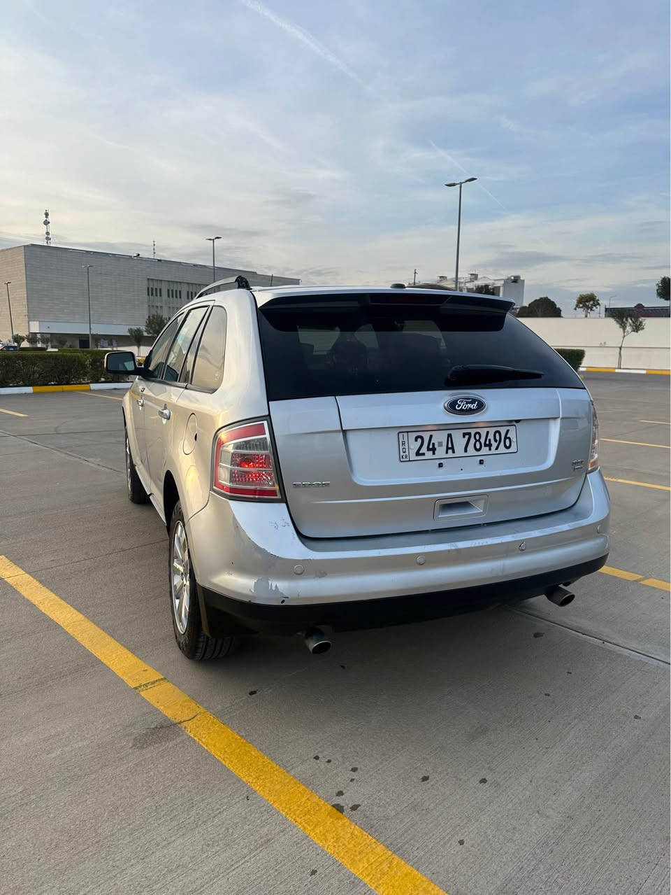 يدج2010سلفه ر ناو زه ر خاوين يه ك پارجه ى هه يه ره قه موو ژينگه ى هه موو تازايه مه كينه ى لؤكه جوارتيه ى لؤكه نرخ 87$ژم *********** أربيل, العراق
