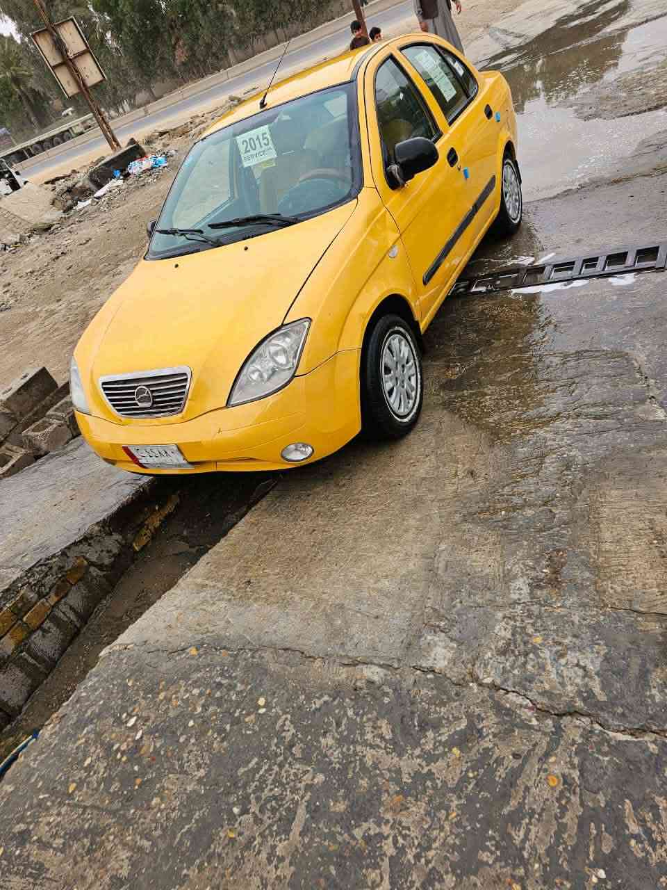 سلام عليكم عندي سياره البيع طيبه موديل 2015 رقم بغداد سنويه جديده تحويل مباشر سياره جديده وحلوه وجاهز مصفره هيئه وغرامات مكفوله مكينه جديده كير جديد تخم تاير عنوان بغداد ولشراي يتصل على رقم ***********
