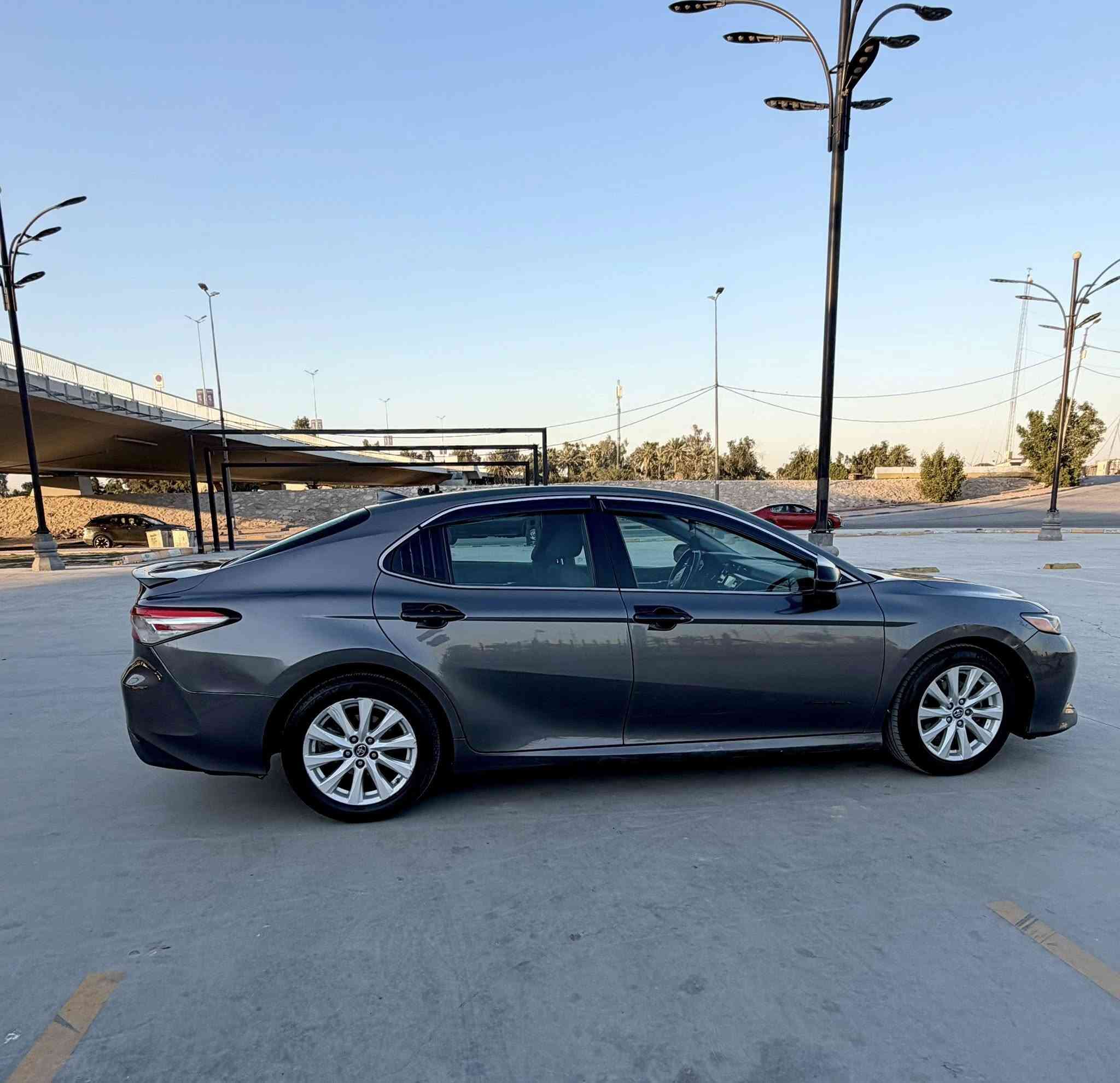 السلام عليكم
كامري 2019 Le 
سعر 152 وبيها مجال 
 ماشيه 67 الف مواصفات الكامري ال Le 
وارد امريكي بچم كبس بيها 
بيه صفحه سايق صبغ وناشر صور حادثها 
ارقام بغداد الجديد تحويل مباشر
مكانها بغداد  _ السيدية 
***********
