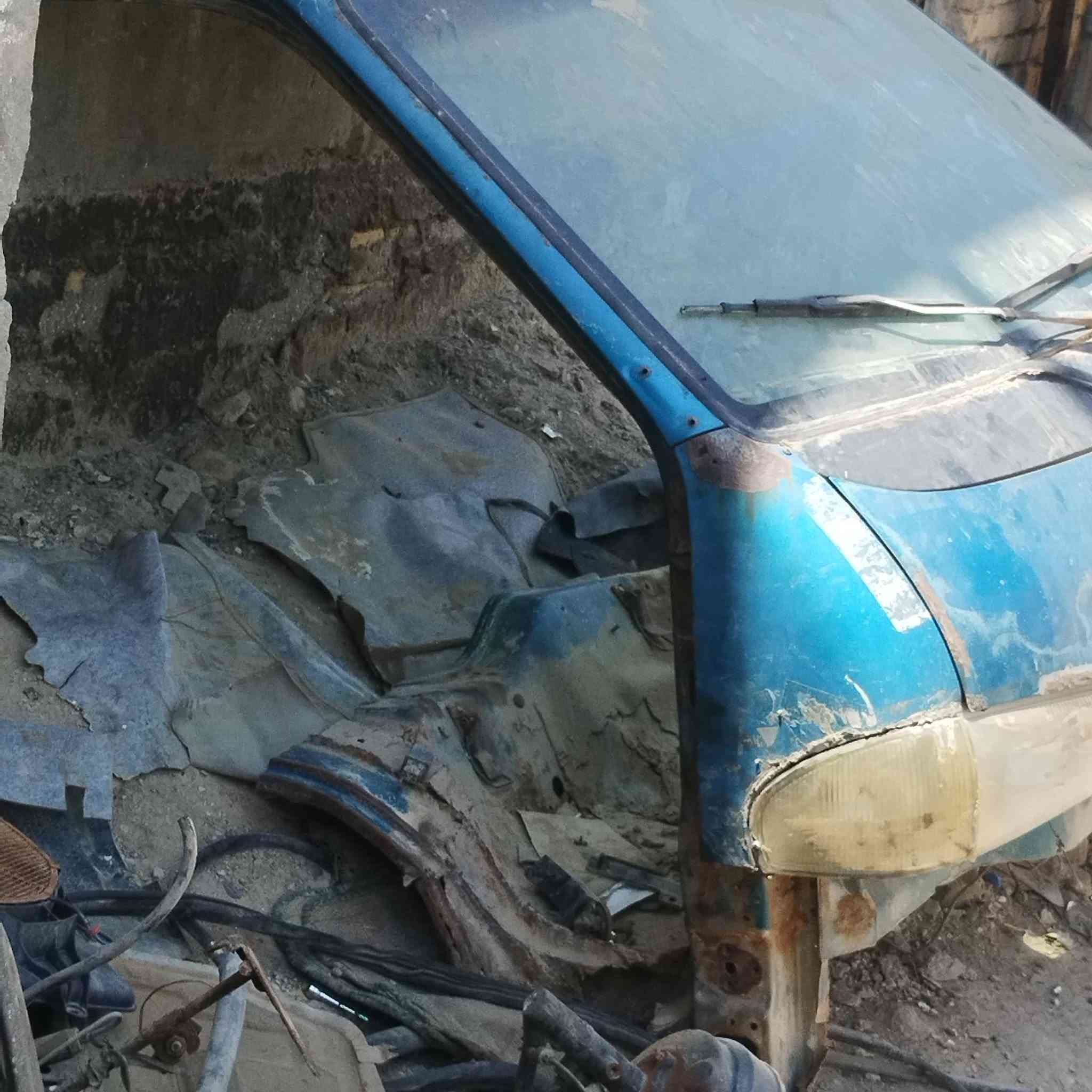 غراض بريجو. سعر خاص حله قرب معمل غاز نادر ***********
