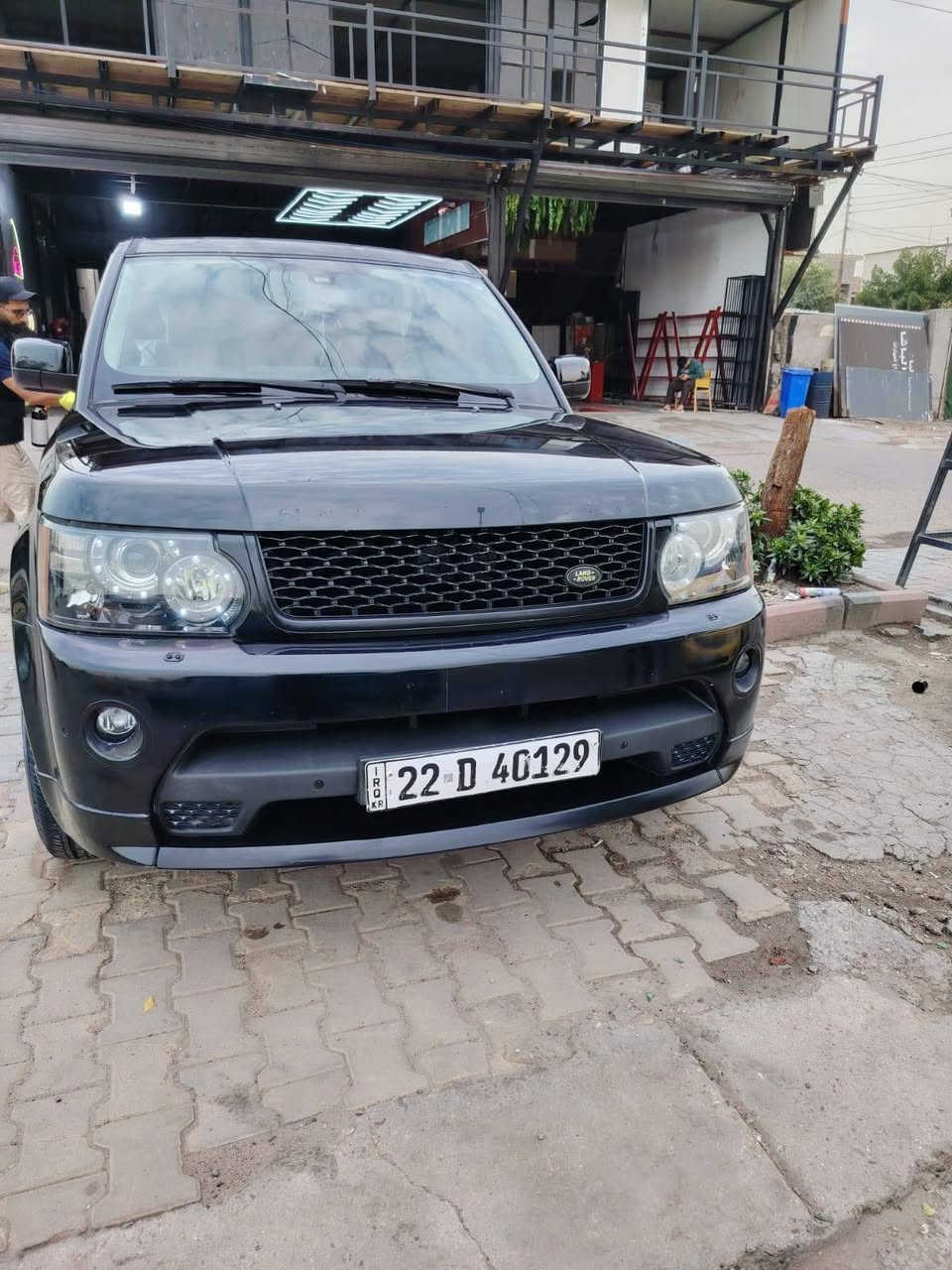 سلام عليكم رانج موديل 2010 فول مواصفات لخير مكينه عادي مو سوبر المرغوب كير ومكينه وصدر بل جيس بشرط برغي مامفتوح بل مكينه دكت جاكوج مابيهه كفاله عامه من الصبغ بشرط ترايك مال زيرو مواصفاتهه معروفه ميحتاج اضكرهن رقم اربيل تحويل او وكاله حاضر السعر ب 160 وترهم مراوس ورجان لاتقارنهه ب خواتهه السياره جديده كلش مكاني بغداد حي الجهاد (((***********
