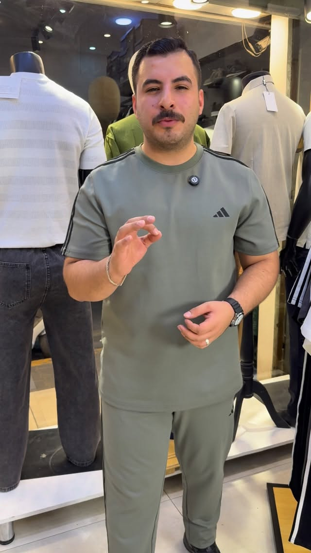 تراك اصلي قطني اديداس 
قياسات 
M L XL XXL
للحجز والاستفسار مراسلة دايركت
***********
