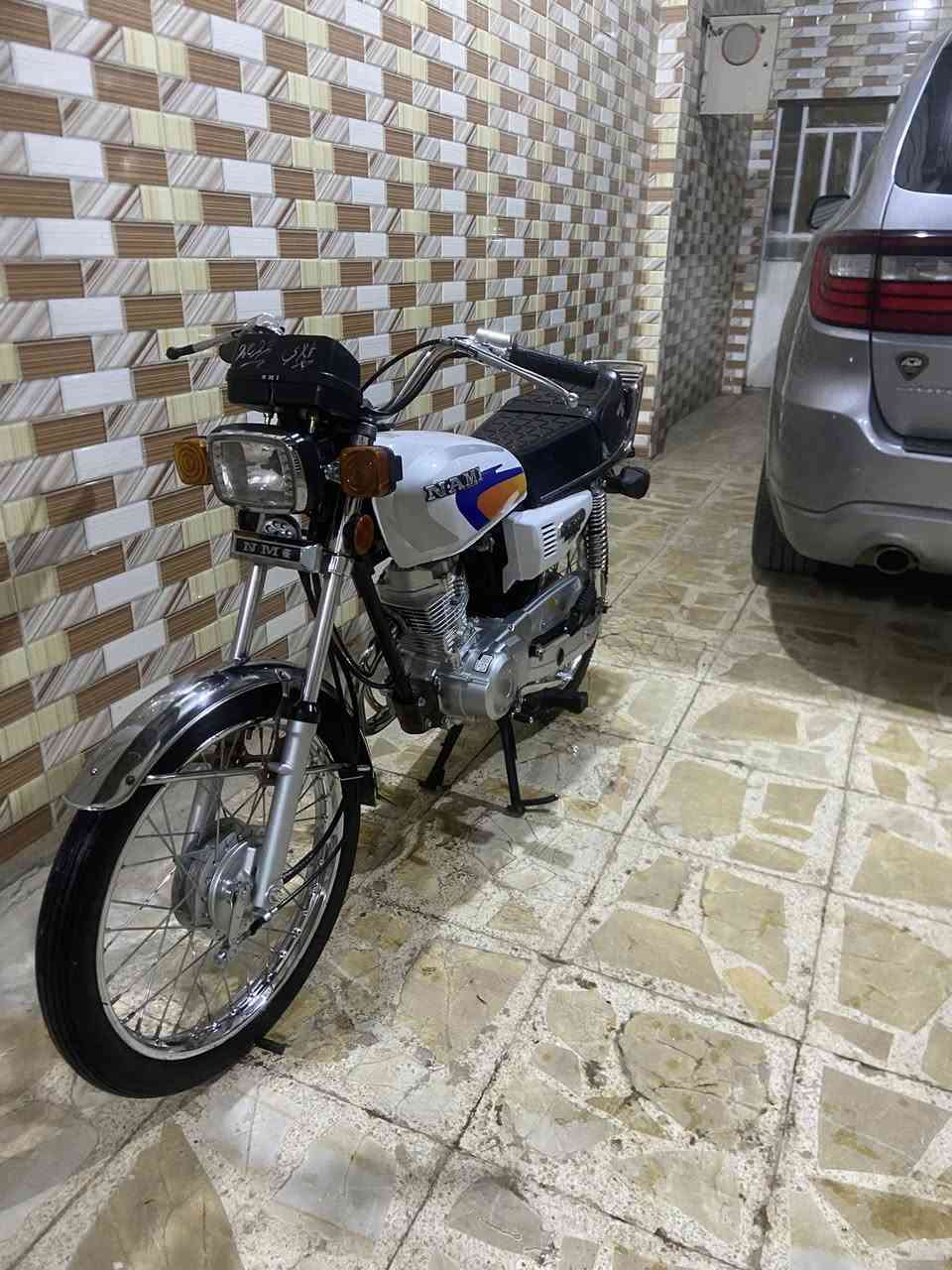 سلام عليكم للبيع دراجه كلك مبدل كور فقط لي يريدها يخابرني *********** مستعجل عله بيعتها سعر700وبيها مجال

