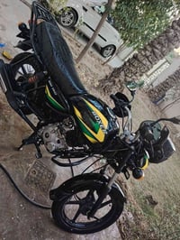 بوكسر 2023 للبيع مرقم رقم انگليزي كامل كفالة عامة دراجة مبيها اي نقص ا...