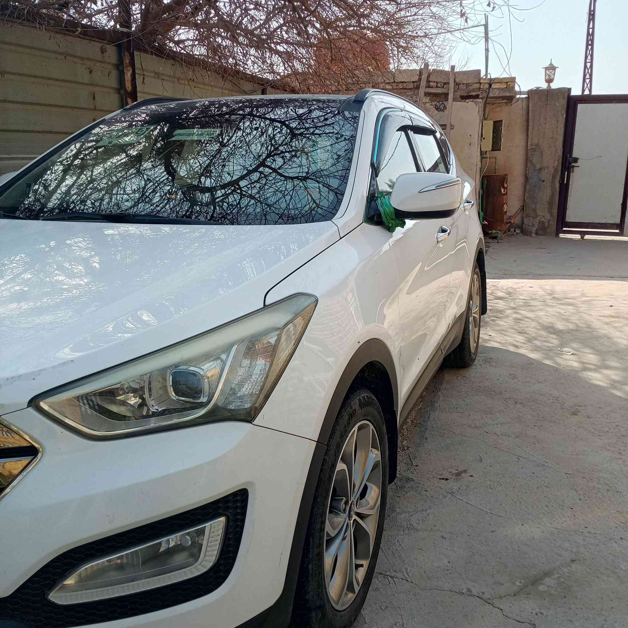 استخدام شخصي وجدآ نضيفه 
سنتافي 2013 خليجي رقم بغداد بأسمي الدولي 
الجديد أنكليزي شرط تحويل  ✅ السيارة 
فول موصفات 1/1 للأخير باب أول خليجي vip 
هزة وسنوية مجددات لغايه 2027 🔴
محرك 6سلندر 
بانوراما 
بصمه تشغيل 
بصمه ابواب 
.7راكب 
ثلاث قطع تبريد 
كراسي 2 كهربا
لايت زنون  
اشاير بلمري 
مري كهرباء 
ترحيب
كشنات بيجي 

 مكينه  
كير مكفولات 

السيارة مكفوله كفاله عامه من ضربه /وصبغ /وتبديل وحالوب كفاله عامه حتى  استخدام شخصي

السعر ((185)) وبيها مجال بس للشراي  

مكاني النجف // للاتصال // ***********
