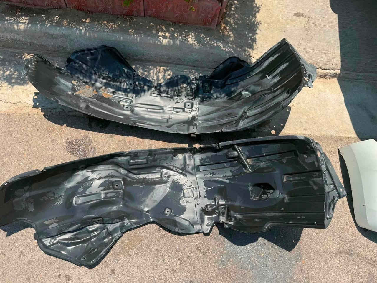 سلام عليكم للبيع جديد مامستخدم دعاميه اماميه باترول 2019 ويتهن 2 بطاين امامي
مكان شارع فلسطين سعر 200 دولار وبي مجال 

***********

