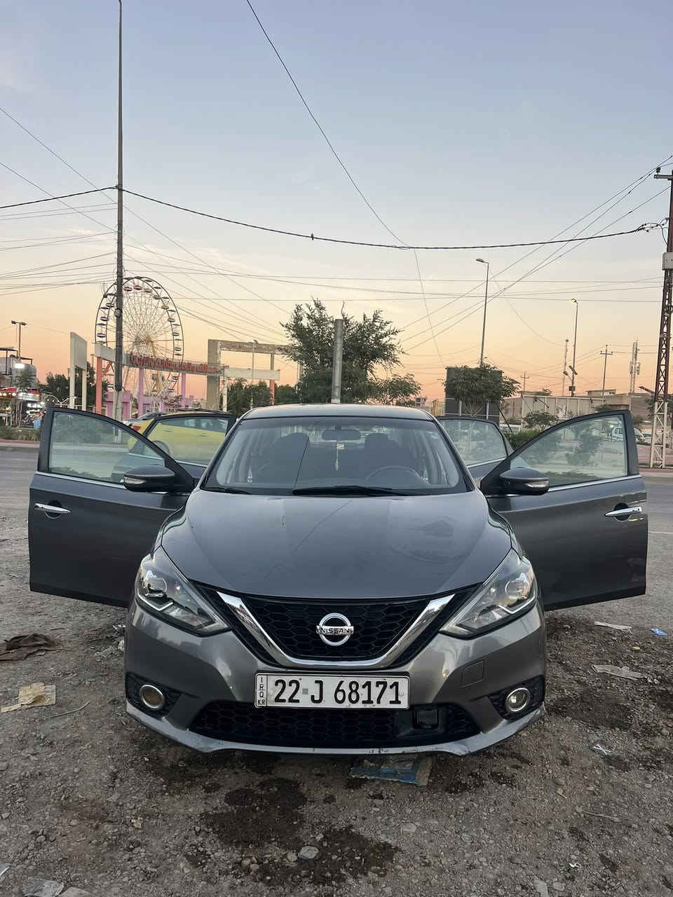 السلام عليكم

نيسان سنترا للبيع 
موديل 2019 
مواصفات SR فول الفول عدا الفتحة
🛑 حادث السيارة خلفي (البجم كبس✔️)
- تشغيل بصمة مع بصمة ابواب وبصمة صندوق
- داخل اسود نظافة فول
- تدفئة كشنات امامية 
- كشن السائق كهرباء 
- شاشة كبيرة 
- شاشة صغيرة بيانو 
- تحكم ستيرن كامل
- رادار امامي
- تحديد مسار
- توقف ذاتي امامي 
- لايت زنون 

السيارة نظيفة وخير من الله وصور الحادث موجودة والتقرير بأسمي السيارة شرط تحويل
السعر 125وبيها مجال 

للاستفسار ***********
العنوان بغداد حي الجهاد
