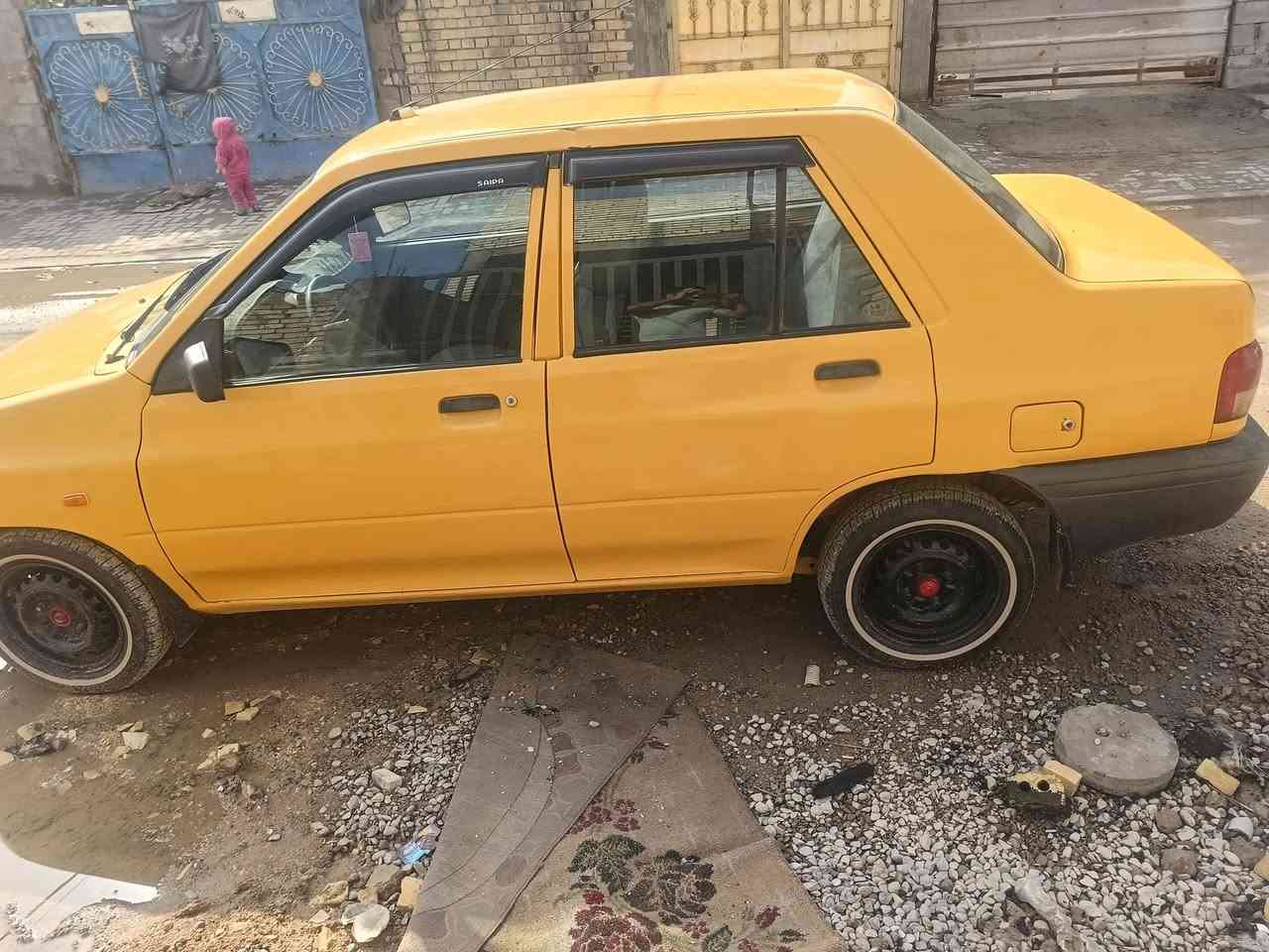 السلام عليكم سايبا موديل 2015 مصبوغه عام جمالية سيارة جاهزة الف متصرف عليه هيئة وغرامات مصفرة ما عليهه سيارة بسمي تحويل ثاني يوم سعر 30 وبيها مجال حك الجية عنوان بغداد العبيدي ت ***********
