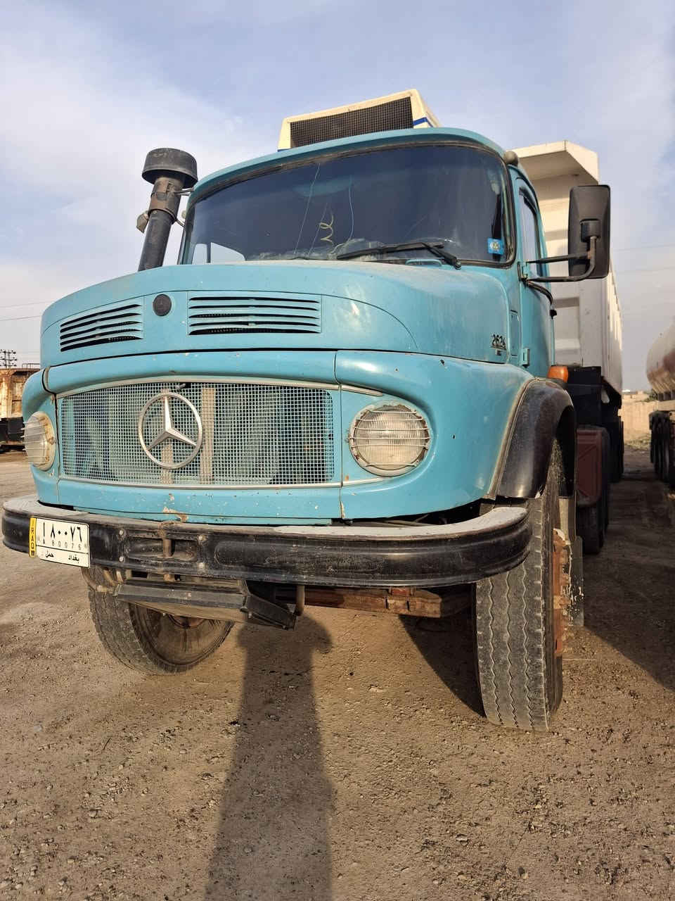 معرض عالم السيارات للمعدات الثقيلة
​📍 الموقع: [خط السريع الفلوجه ]
اقجم موديل 1981بلاديه
شاصي بلادي مجموع بلاديه 
​📞 للاستفسار والحجز: [***********]
***********
