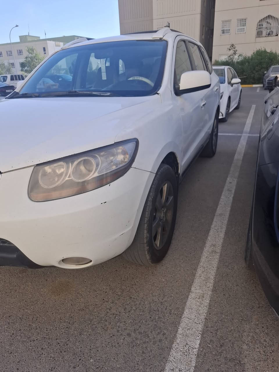 سلام عليكم 
سنتافيه موديل 2007 سياره حلؤ وجاهزه مابيهه برغي نقص 
بيع مستعجل 
رقم مميز ومشروع وطني 
السعر 80 وبيهه مجال 
***********
