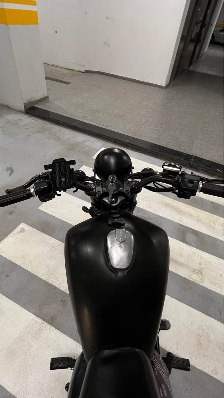دراجة ماركة lifan كلاسك معدلة
قوة المحرك 150cc
سنة الصنع 2020
مفاتح البلادي 
مع ورق مانفيس فقط
نضافة 100٪ ما محتاجة دينار 
مكسنة كبس بلادي
اقتصادية كل 1 لتر يمشيك 23 كيلو 
مكاني اربيل شارع 100 
الشاري يتفضل خاص.. أربيل, العراق


**إذا كنت صاحب هذا الإعلان وتريد حذفه لأي سبب، رجاءا أرسل رسالة إلى الدعم الفني**