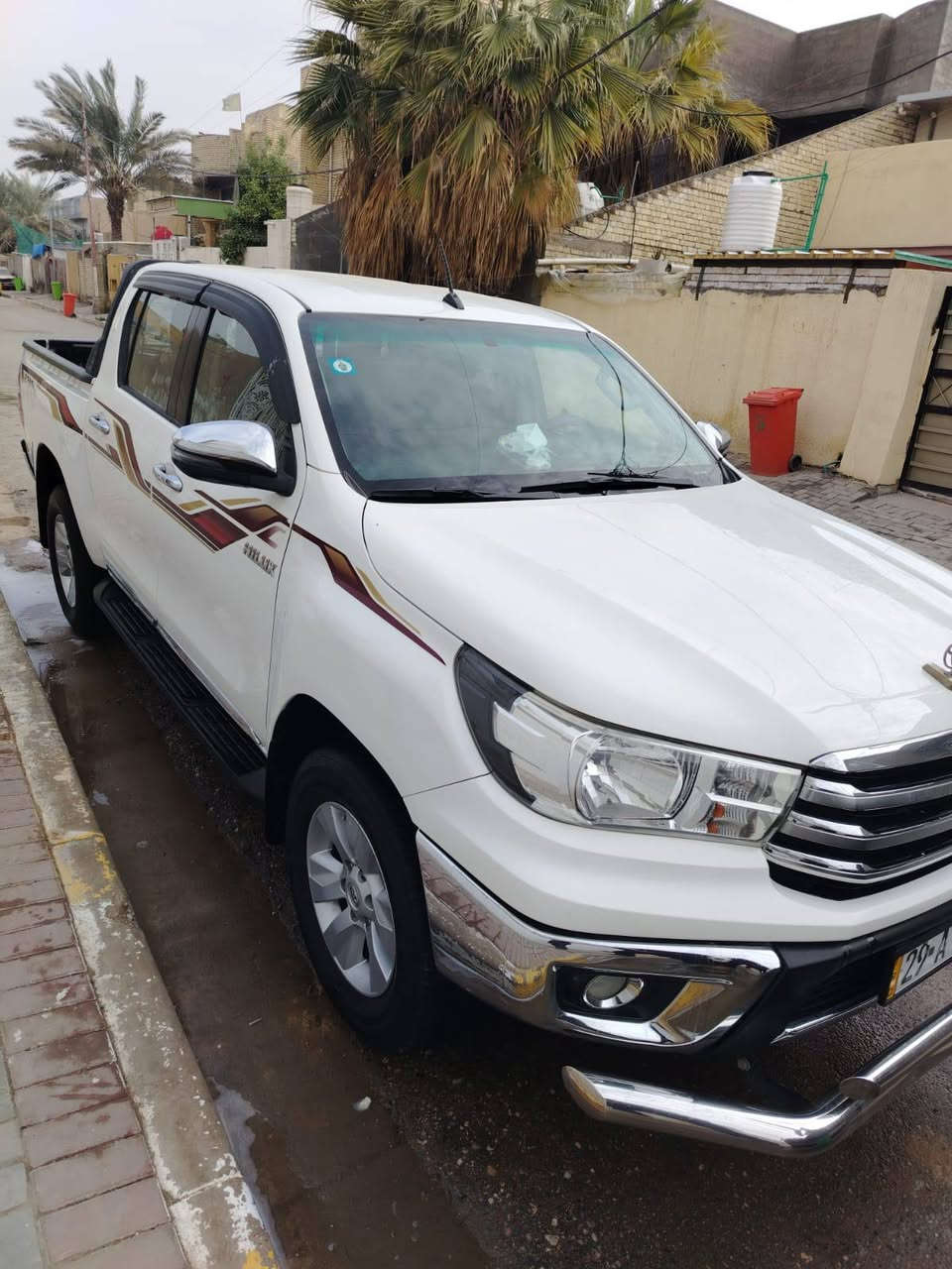 للبيع اومراوس فور ويل اوتوماتيك كفاله عامه ٢٠١٨ 
سعره ٢٦٥ ورقه 
***********
***********
