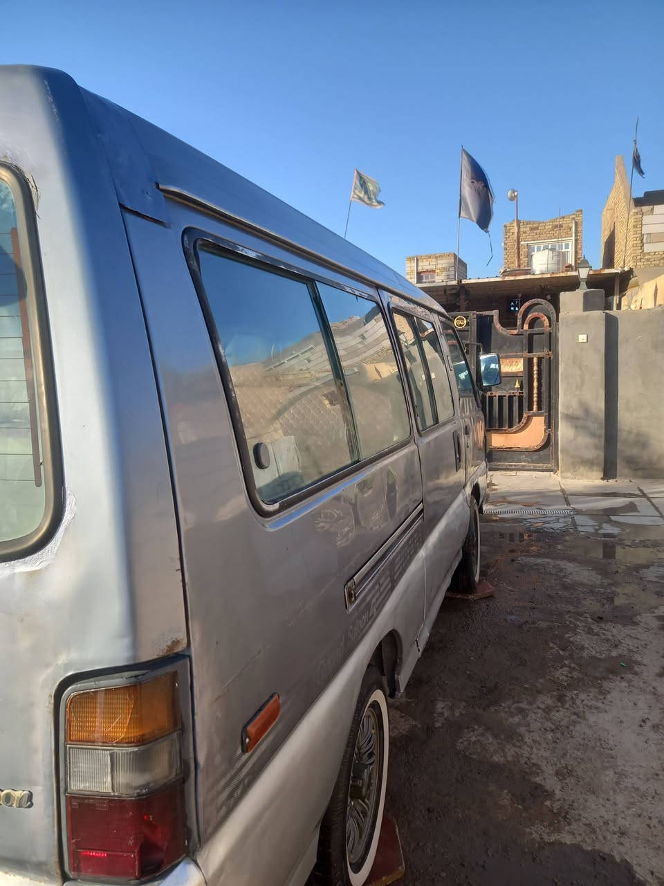 سلام عليكم للبيع كيا هونداي سمكره جديده  السعر  30 وبيه مجال  العنوان  الديوانيه  وتفصيل رقم                          ‎‎0786 710 5805
