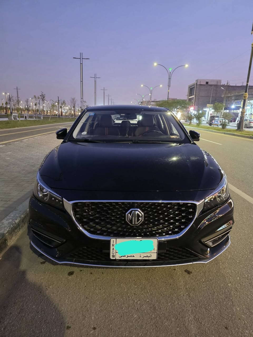 ام جي 6 موديل 2023 MG6
🔸ضمان 6 سنوات او 200.000 الف كيلومتر
سياره مكفوله كفاله عامه ماعدا ملاحظة بالصندوق اكو ضربة خفيفة جدا باقية على حالها و شخط بسيط بالدعامية
فول مواصفات اعلى فئه تروفي 
لون اسود 
🔹المواصفات 
4سلندر محرك 1500T تيربو 
مرتبط كير بوكس اوتوماتيك من 7سرعات dct دبل كلج
- بصمة تشغيل و بصمة ابوب امامية وجنطة
- سلايد ( فتحه )، 
- شاشة كبيرة تدعم نظام الابل كار، 
- سايد بريك بصمة، و اوتو هولد 
- مثبت سرعة، وشفتات ستيرن
- درايف مود، سبورت وعادي 
- كاميرا خلفية
- مانع انزلاق، تراكشن
- تبريد امامي وخلفي، وثلاجة 
- حساس خلفي 
- مقعد السائق كهرباء 
- دواخل ومقاعد جلد، لونين بلاد مطعم كاربون فايبر
- فول تحكم ستيرن 
- ايرباك امامي، وجانبي وبالمقاعد 
- لد امامي خلفي 
- نظام اشارات جانبي 
- شاشة اعطال 
- حساس اطارات
- اشاره حاجب امامي خلفي 
- ويل عريض gt تاير سبورت 
ماشيه  ٢٠ الف كيلو فقط قابل للزياده  
السيارة داخل ضمان الشركه مع كافة الصيانة الدورية لدى الشركة 
السعر ١٢٨ ورقة و بيها مجال حك الجية
مكان السيارة ال بصرة
للاستفسار  ***********
