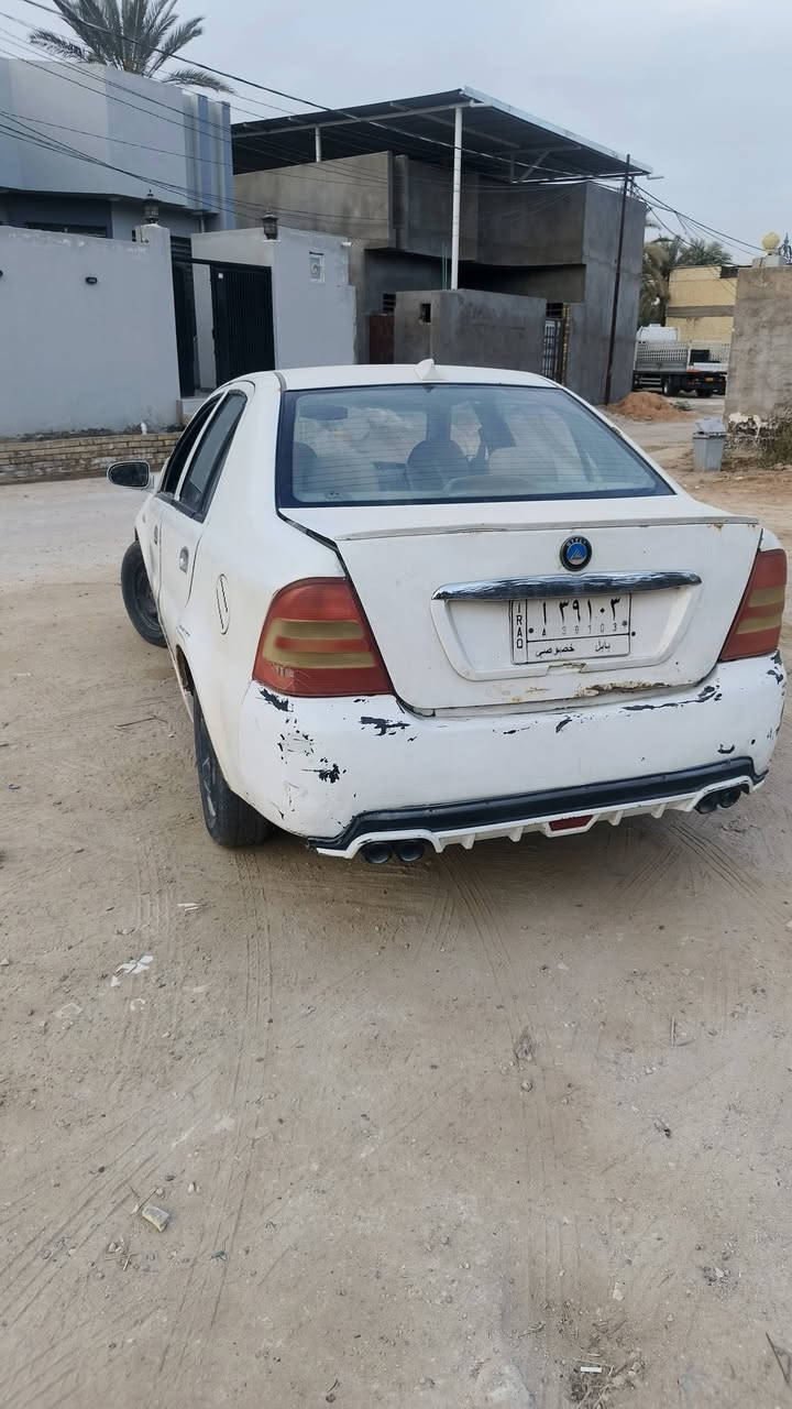 السلام عليكم
سيارة جيلي موديل 2013 سنوية لل 29 سيارة بيها خيط بخار وراعيه متوفي بس اهله موجودين السعر ١٧ وبيه مجال بسيط. 
***********
