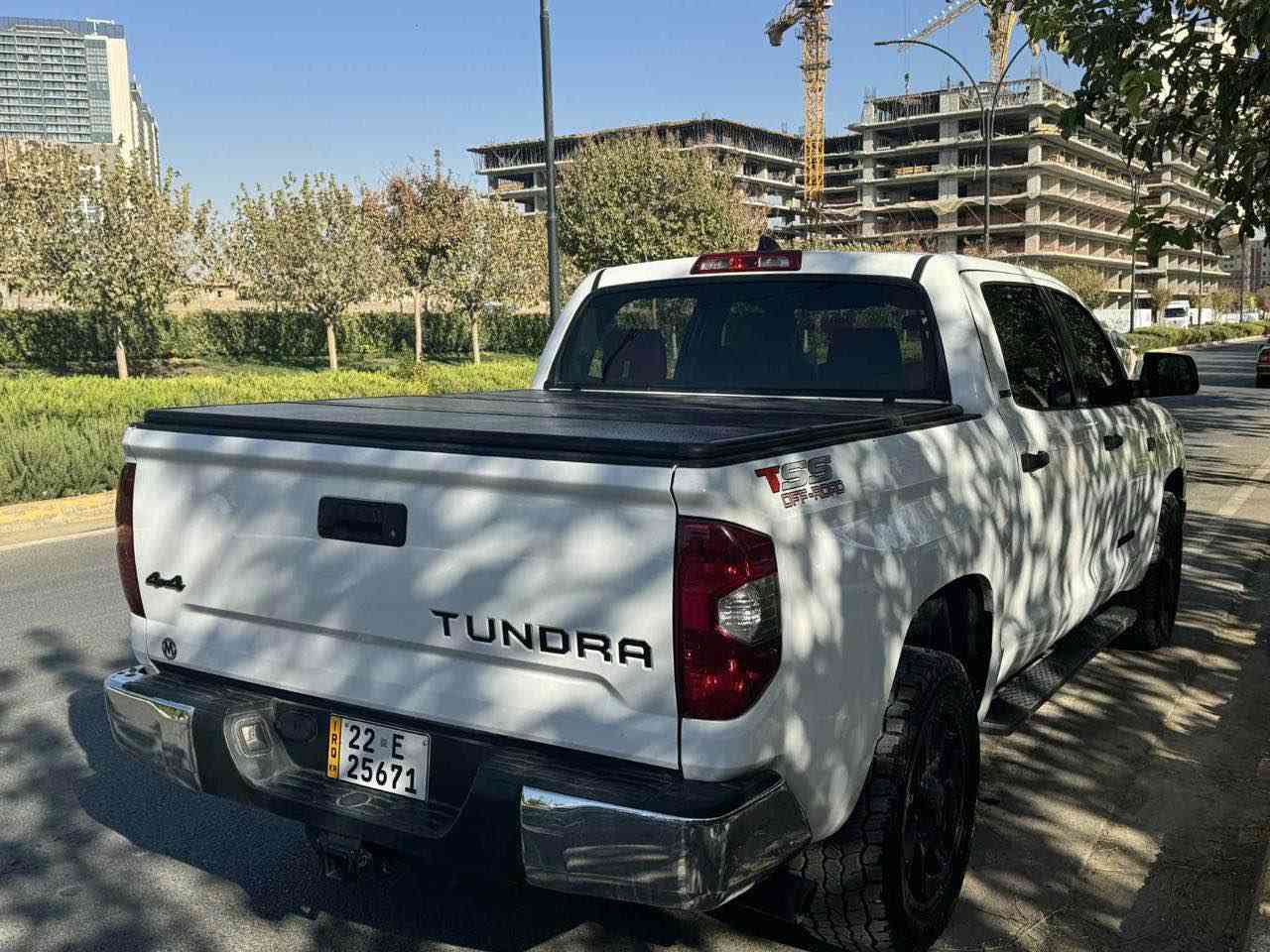 تۆیۆتا تەندرە : 8v  دوو دەرگا بیلادی گۆراوە یەك پەرچەی سبوخە ٨٠٠٠٠ هەزار کیلۆمەتر مەکیبە لێگزز مواسەفات : مامناوەند. دەبل ئەکسل هتد رادار ….. رقم:*********** أربيل, العراق
