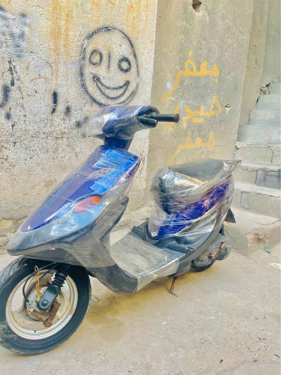دراجة تسعة جديدة ، جديده نضافة شوفت عينك جيس الدراجة كلش نضيفة كلهة كفالة من لمكينة ما مفتوحة بعدهة كلهة بلاد كفرات  ومكينة ناعمة خرسة عبالك شحن  مشيهة يخبل شلعتهة كلش حلوة دبلاتهة كلش حلوات بريكات ورة  ويلات كلش نضيفة  تايرات جدد قفال ستيرن قفال صندوك كاملة كهربائيات كلهة كاملة لايت امامي خلفي  اشاير كلشيي شغال سعرهة 275 قفلهة ما بيهه مجالل  مكاني البصره التحسينيه رقمي *********** البصرة, العراق
