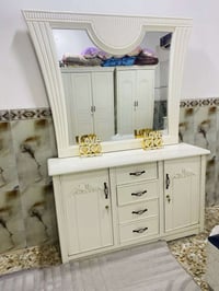 غرفة خشب عراقي • استعمال شهر • بيها مجال