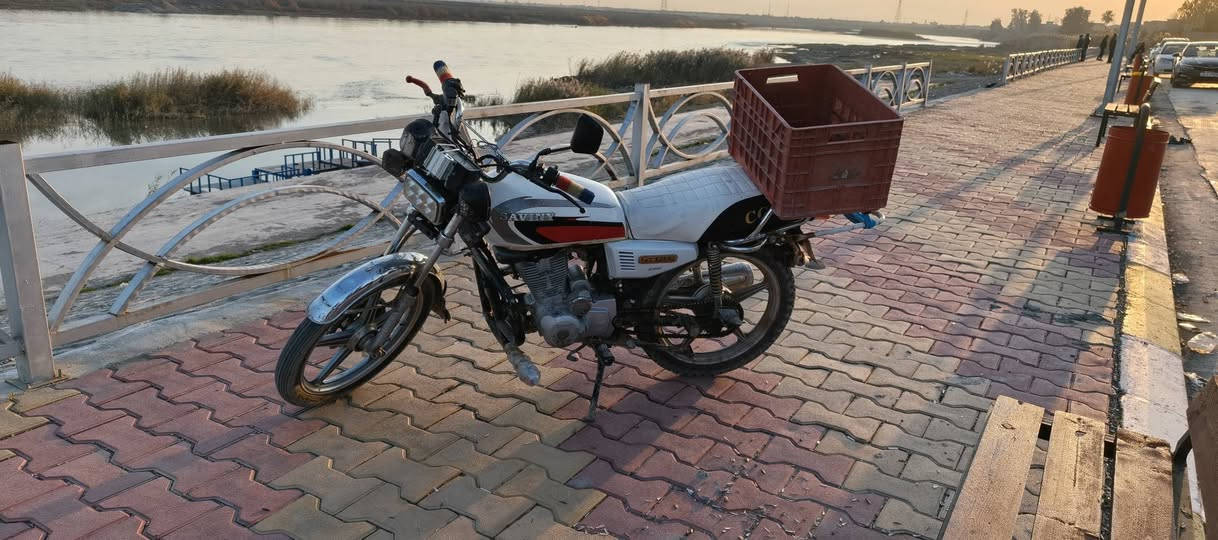 السلام عليكم 
مأطور  للبيع سيفان موديل 20 
محرك شرط ما مفتوح الماطور نضيف حيل 
السعر 450 العنوان قريه الحود
للاستفسار الاتصال علئ الرقم ***********
