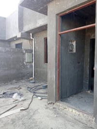 هيكل مسقف • نقص تشطيب • ٢٠٠م