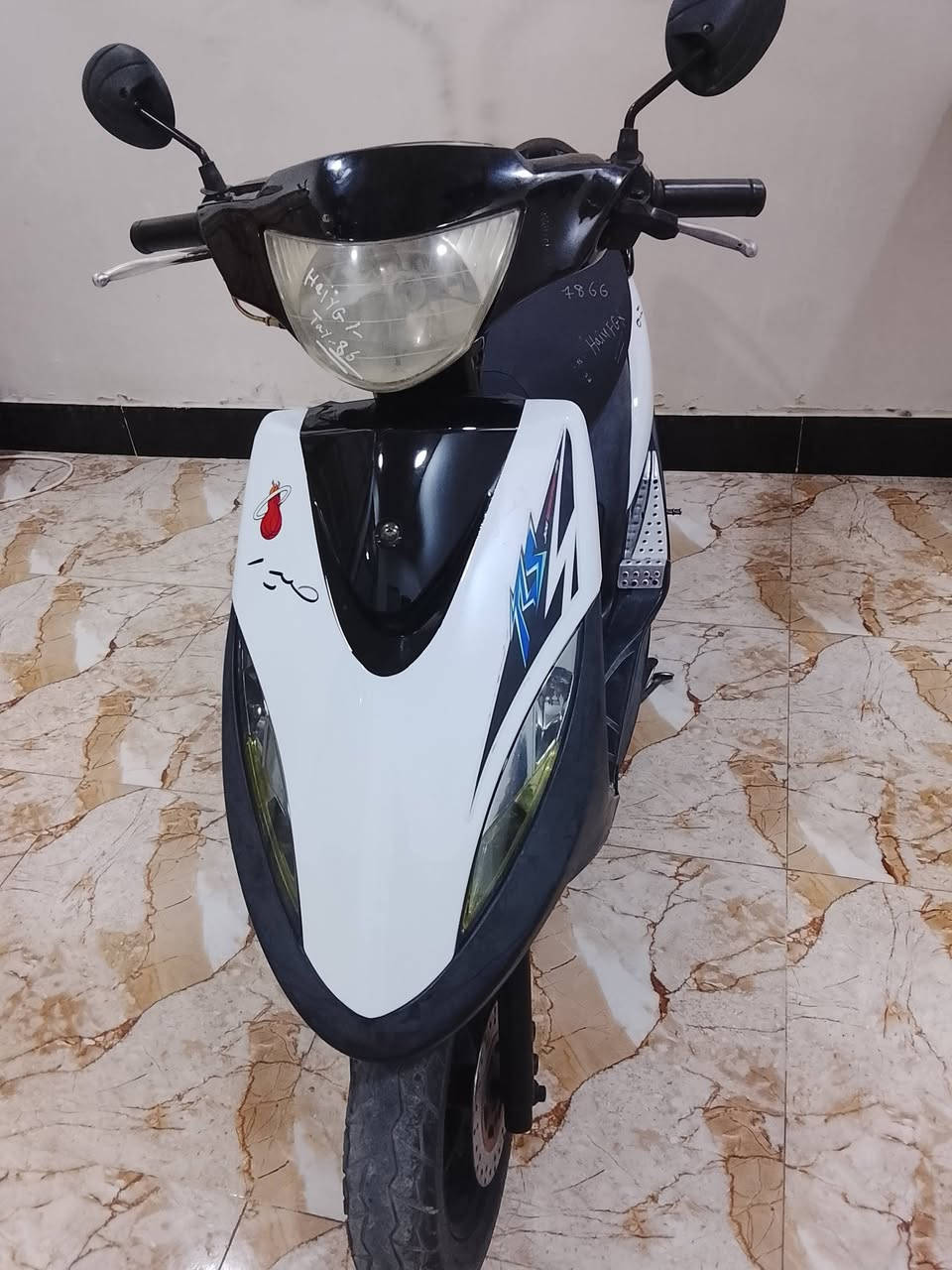 دراجة البيع ماكس يامهة سعر 750+964 773 702 8444


**إذا كنت صاحب هذا الإعلان وتريد حذفه لأي سبب، رجاءا أرسل رسالة إلى الدعم الفني**