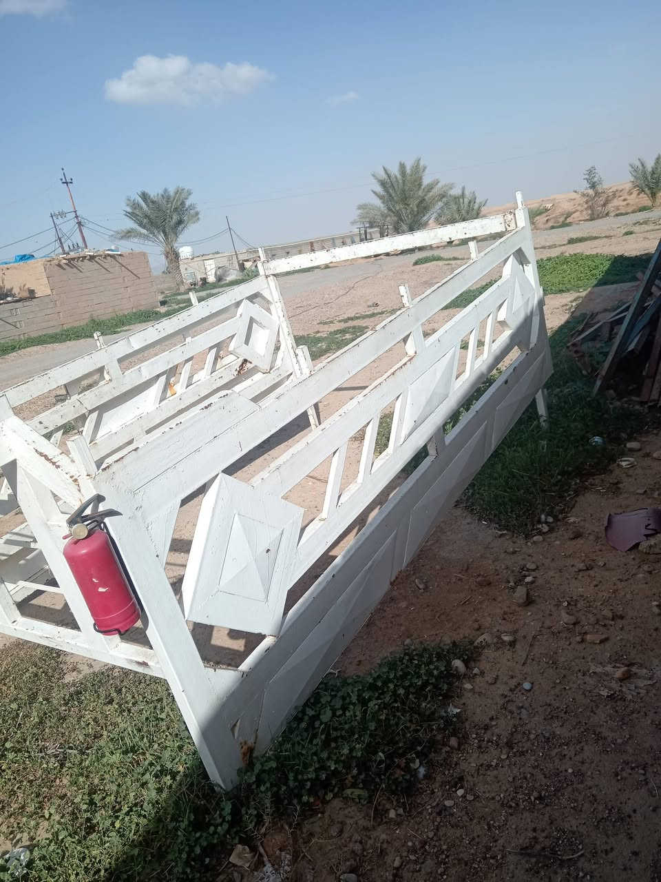 السلام عليكم لبيع محجر كيا بنكو السعر 250وبي مجال محجر نضيف انتصل وبيك خير وتدلل رقم الهاتف ***********
